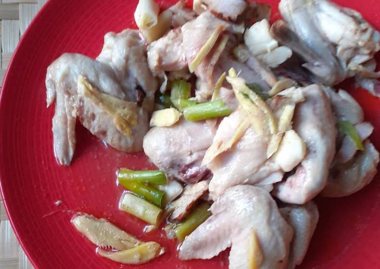 Bagaimana Membuat Ayam Garam Kukus, Sempurna