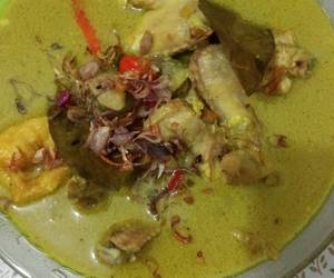 Mudahnya Menyajikan Opor Ayam Gurih Mantul