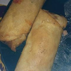 A picture of Spring rolls.