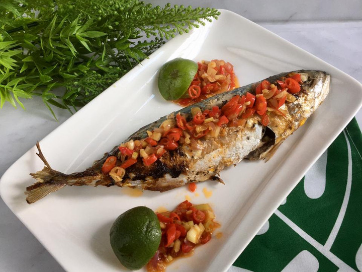 Cara Memasak Ikan Kembung Bakar sambal Matah Bunda Pasti Bisa