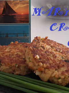 Una foto de Pastelitos de cangrejo al estilo de Maryland (Maryland crab cakes)