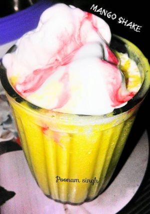A picture of Mango shake.
