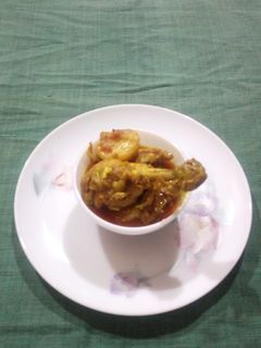 মুরগির ঝোল(Moorgir jhol recipe in bengali) রেসিপির প্রধান ছবি
