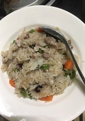 Hình của món Cơm chiên thập cẩm.
