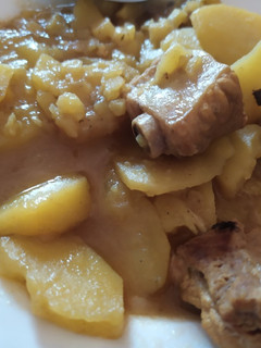 Una foto de Guiso de costillas concentrado