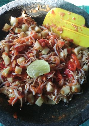 Foto resep Sambel taoge mentimun