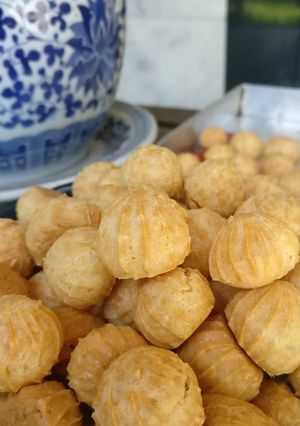 A picture of Mini Crispy Cheese Choux.