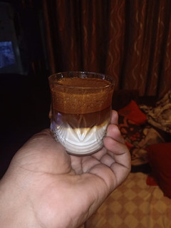 ડાલગોના કોફી (Dalgona Coffee Recipe In Gujarati) રેસીપી મુખ્ય ફોટો