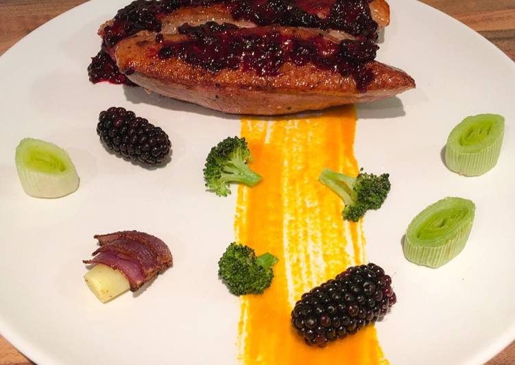 Recipe of Quick Sous vide duck breast, blackberry sauce, roasted vegetables