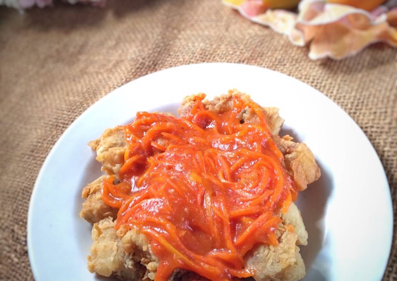 Ikan lele crispy saus asam pedas manis