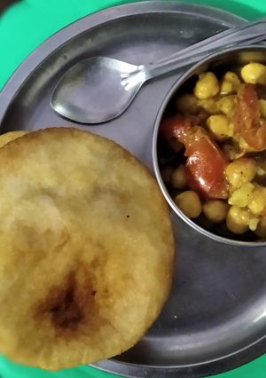 छोले भटूरे रेसिपी मुख्य फोटो