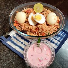 A picture of Egg pulao.