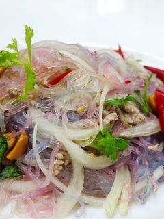 ♦泰泰風♦三色涼拌冬粉 的食譜成品照片