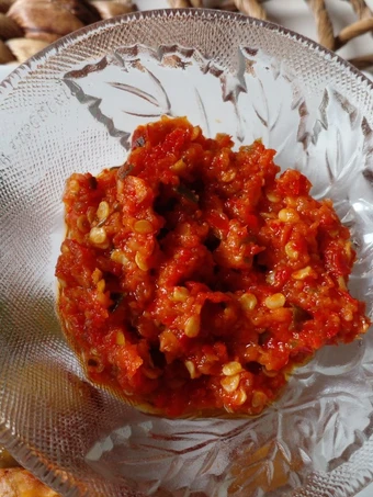 Langkah Mudah untuk Membuat Resep Sambal terasi matang yang Uenak Anti Ribet, Lezat