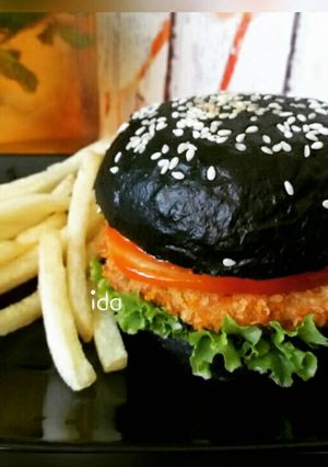 Foto resep Burger with Fried chicken patty