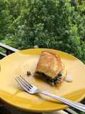Panqueques con relleno de acelga carne y crema