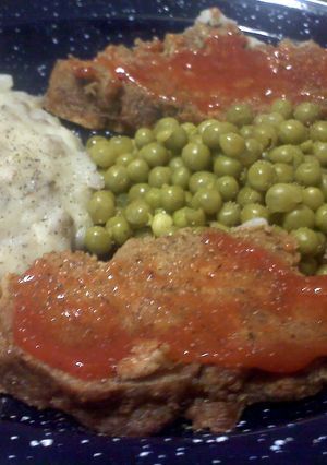 A picture of turkey meat loaf.