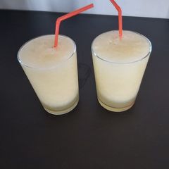A picture of Melon shake.