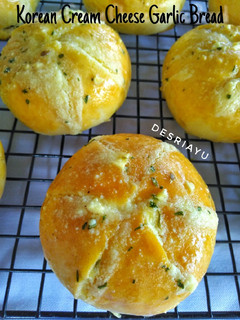 Foto resep Korean Cream Cheese Garlic Bread
