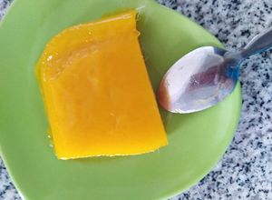 Una foto de Gelatina de mango con agar agar