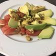 Ensalada de tomate 🍅 y aguacate 🥑