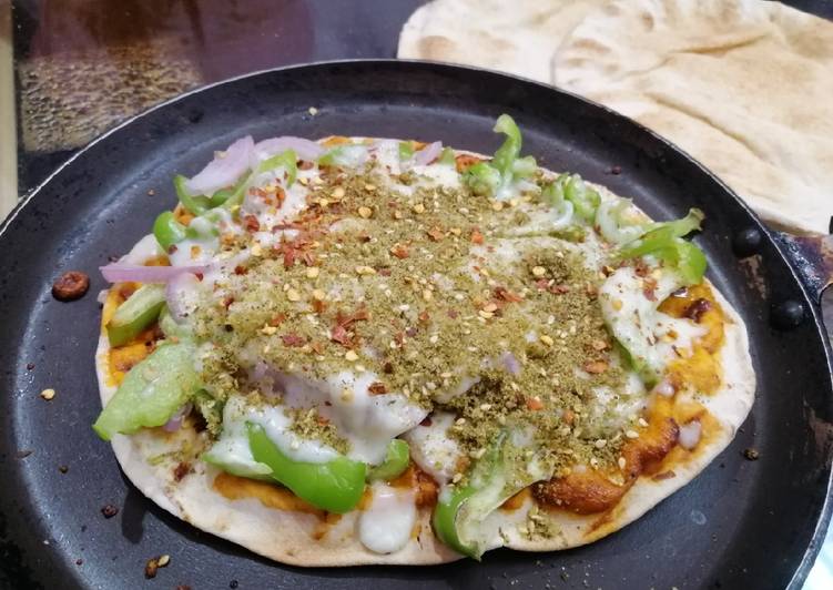 Recipe of Perfect Pita Bread Thyme and Veg Pan Pizza