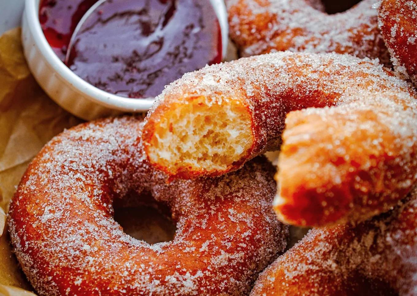 Small Batch Cinnamon Sugared Ring Doughnuts (makes 6)