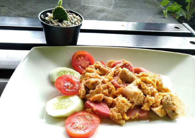 Jamur tiram sosis siram saus telur