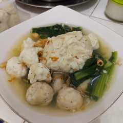 A picture of Bakso Ayam.