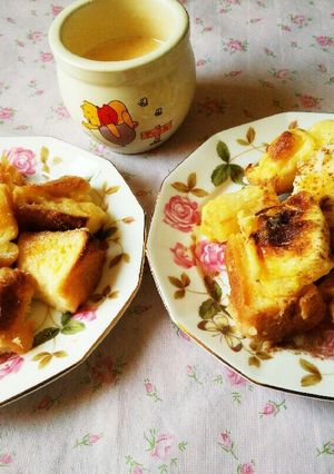 A picture of ♪French Toast in the Toaster♪.
