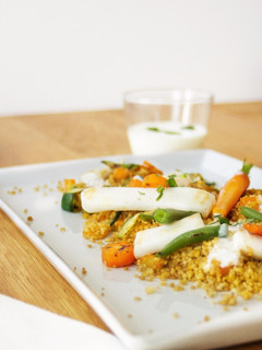 Una foto de Couscous de verduras y sepia