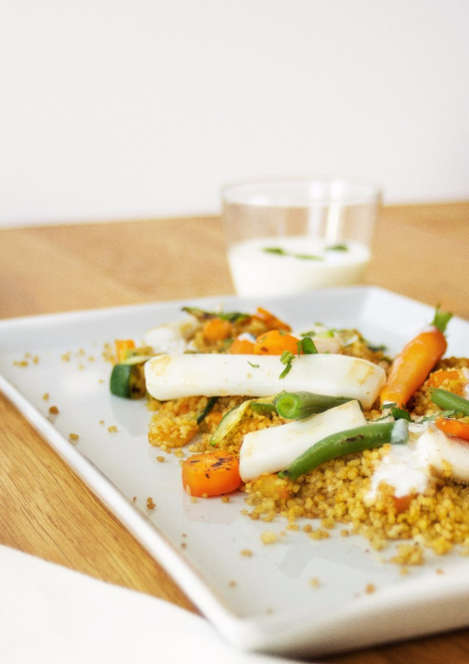 Una foto de Couscous de verduras y sepia