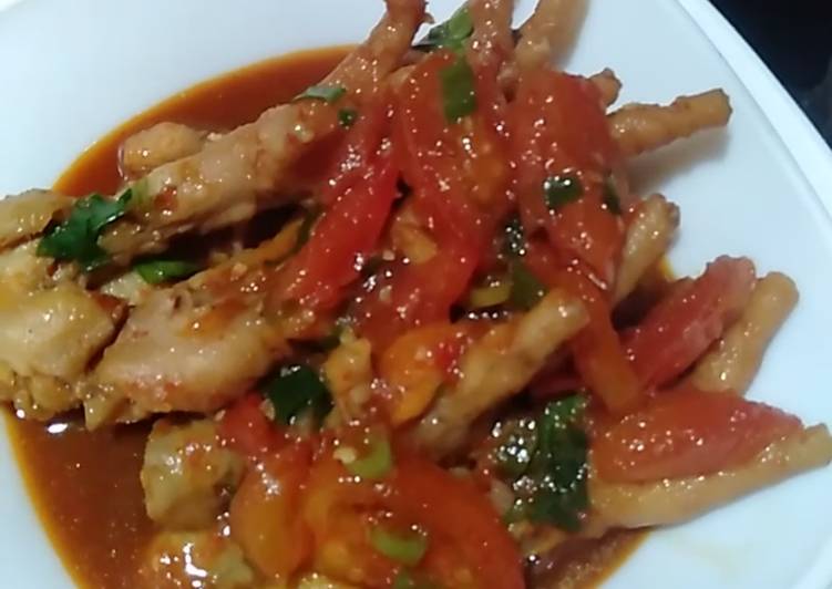 Ceker Ayam Kuah Merah Pedas
