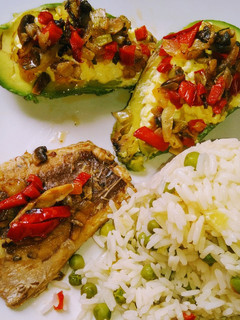 Una foto de Arroz con jurel