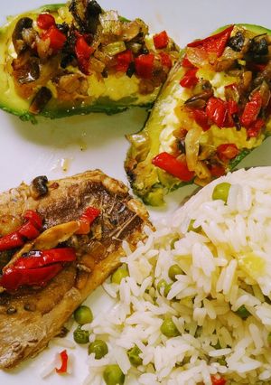 Una foto de Arroz con jurel