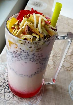 A picture of Falooda.