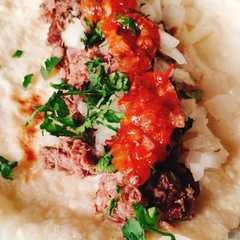 Una foto de Tacos de lengua de ternera en Instant Pot!