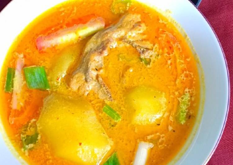 Cara Membuat Indian chicken curry yang Gurih!