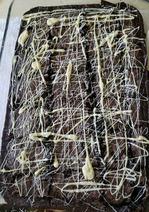 A picture of Easy Black & White Brownies.