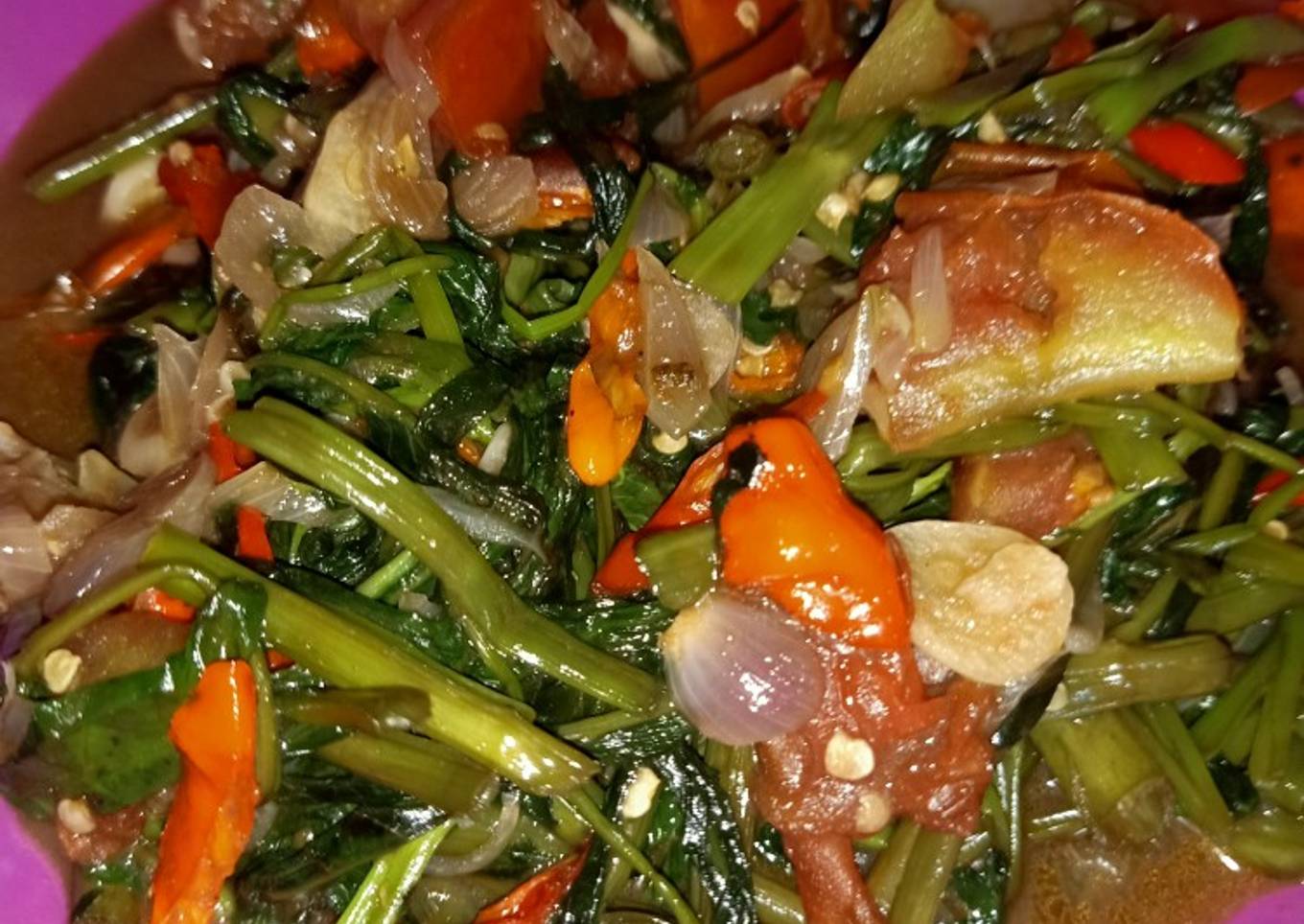 Tumis kangkung terasi
