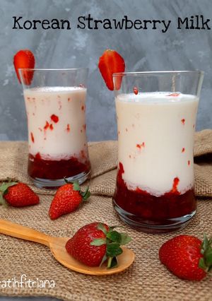 Foto resep Korean Strawberry Milk 🥛🍓