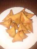 Dengu Samosa (Green grams)