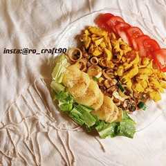 فراخ الكاري والمشروم والكرات 😋🍗🍄-レシピのメイン写真