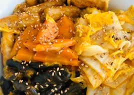 Tteokbokki Chay / Bánh gạo Hàn Quốc phiên bản "lười"