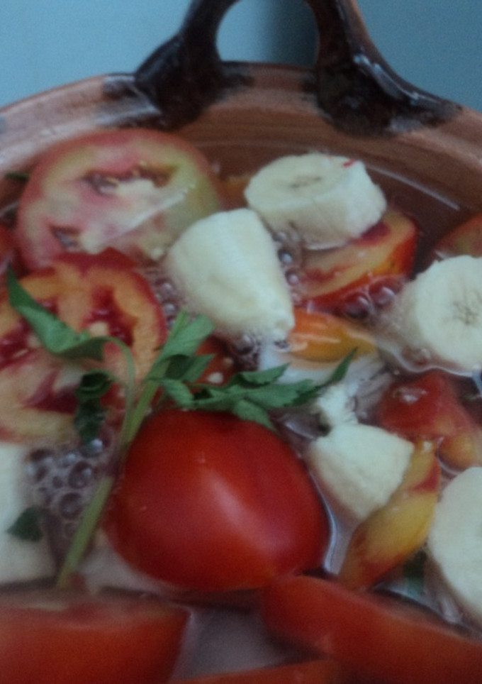 Una foto de Salsa de plátano y epazote ranchera. México