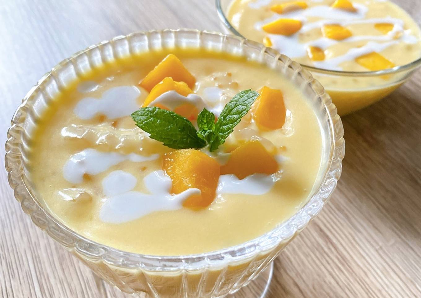Mango dessert 🍋 #uwehallslife