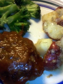 A picture of Easy Salisbury Steak.