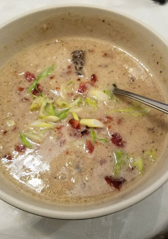 A picture of Oyster Chowder.