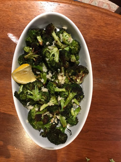 A picture of Roasted broccoli with garlic and lemon.