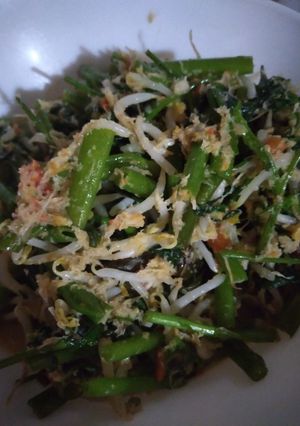 Foto resep Urap kangkung toge